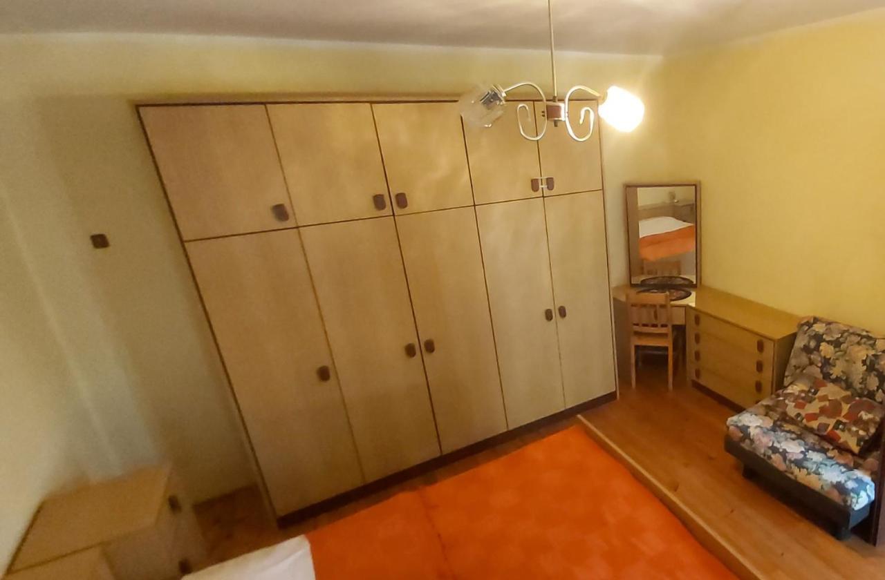 Apartmani Ana Karlobag Kültér fotó
